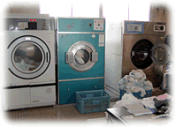 �����h���[�T�[�r�X